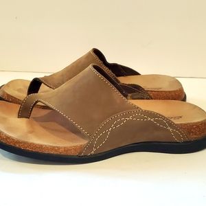 Women's Eddie Bauer Leather Suede Flip Flop Sandal